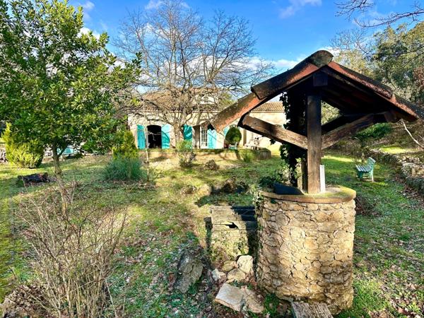 Tourves – Maison de charme de 160m2 avec garage de 23m2, cave et chalet sur 11 800 m² de terrain, au calme absolu