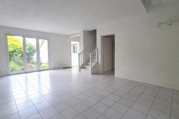 Exclusivité et SOUS OFFRE ! Maison Lagord de 113m2 avec jardin et garage