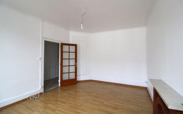 Maison à louer    3 pièces •  Lorris