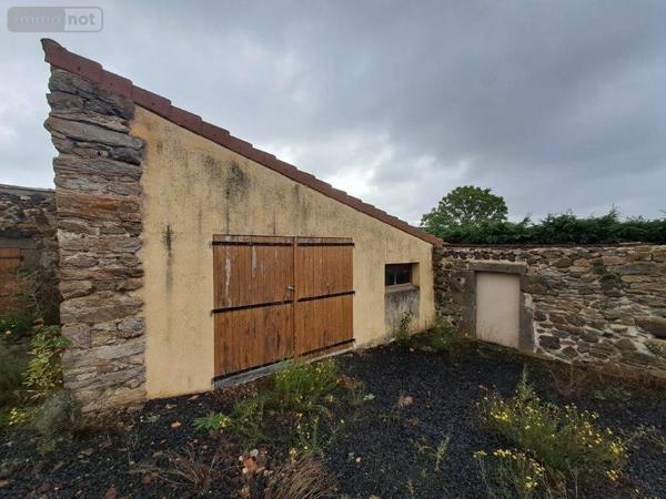 Maison à vendre à Saint-Georges dans le Cantal (15100), ref : 044/1218