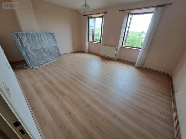 Maison à vendre à Saint-Georges dans le Cantal (15100), ref : 044/1218