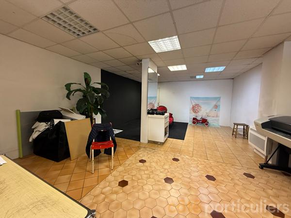 Vente
                Maison161,1 m² - 5 Pièces -
                    SAINT AMAND MONTROND (18200)