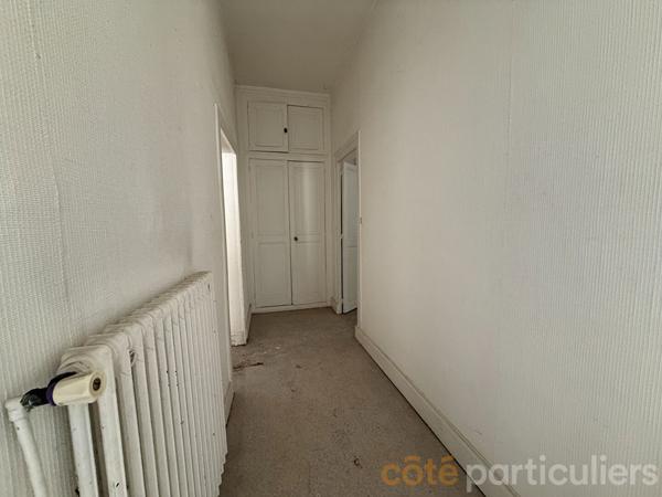 Vente
                Maison161,1 m² - 5 Pièces -
                    SAINT AMAND MONTROND (18200)