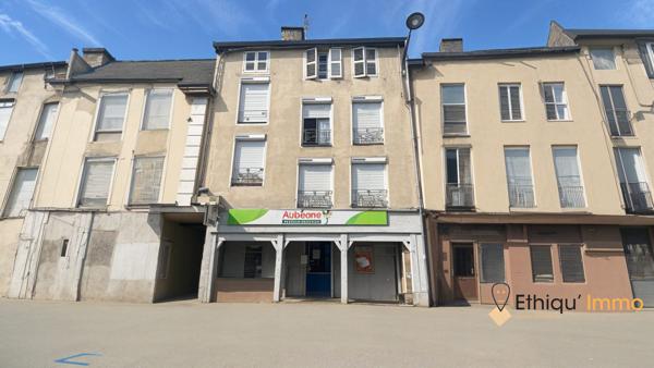 IMMEUBLE AU COEUR DE BAR SUR AUBE
