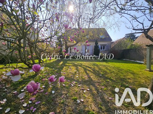 Maison à vendre 7 pièces 118 m² Saint-Leu-la-Forêt