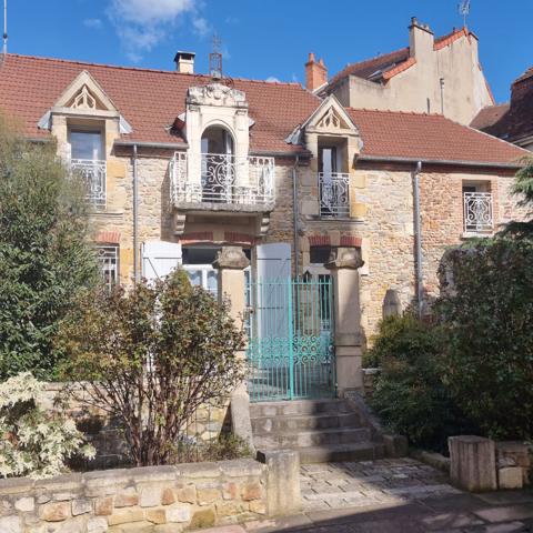 LOCATION MAISON F6 CENTRE VILLE MONTLUCON Montlucon