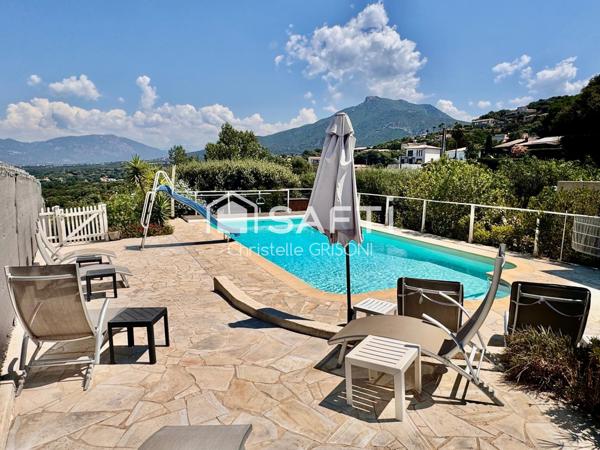 Villa familiale avec T2 indépendant, piscine, jardin vue dégagée