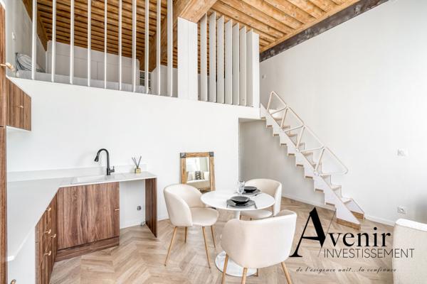 CHARMANT T1 BIS - 50 M2 - MEUBLE - COEUR CROIX-ROUSSE Lyon CHARMANT T1 BIS - 50 M2 - MEUBLE - COEUR CROIX-ROUSSE Lyon