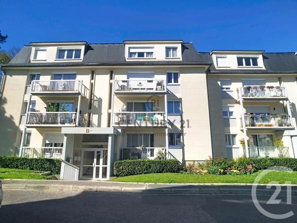 Appartement F1 à vendre  1 pièce - 27,68 m 2   COMPIEGNE  - 60
