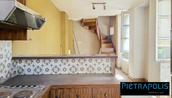 Un local commercial et un appartement