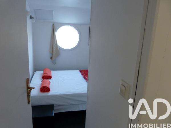 Immeuble à vendre 300 m² Arles