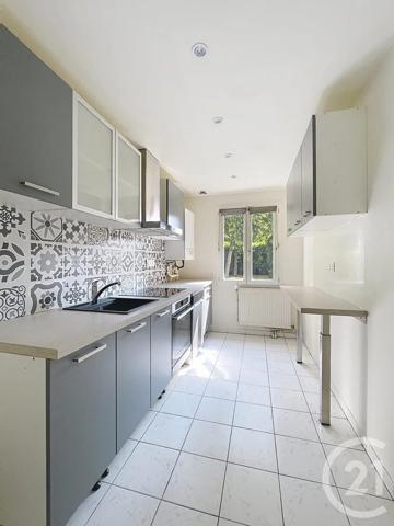 Maison à vendre  5 pièces - 89 m 2   MARGNY LES COMPIEGNE  - 60