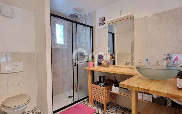 Maison à vendre    6 pièces •  Saint-Privat-des-Vieux