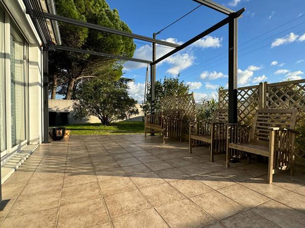 MAISON à SAINT SULPICE DE ROYAN