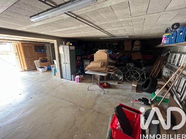 Maison à vendre 8 pièces 127 m² Paray-Vieille-Poste