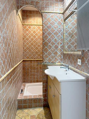 Vaison-la-Romaine (84110) Vaison-la-Romaine - Maison de ville entre charme et modernité, vue remarquable