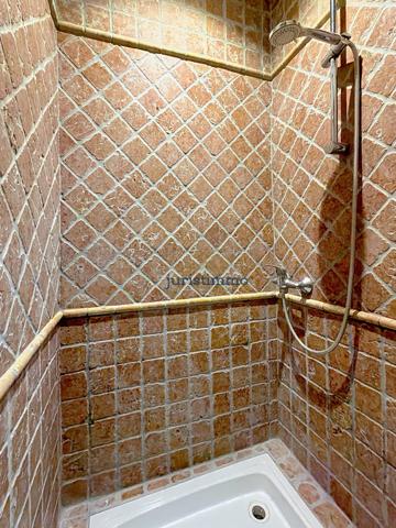 Vaison-la-Romaine (84110) Vaison-la-Romaine - Maison de ville entre charme et modernité, vue remarquable