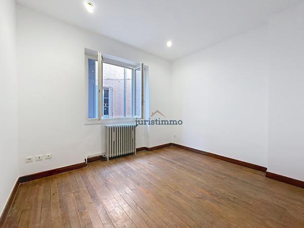 Vaison-la-Romaine (84110) Vaison-la-Romaine - Maison de ville entre charme et modernité, vue remarquable