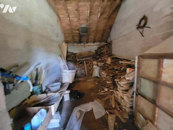 Bâtiments dans hameau