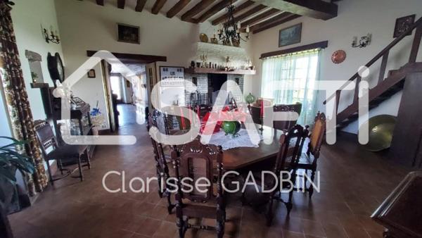 Manoir avec 5 chambres, dépendances  sur un beau parc d'un hectare