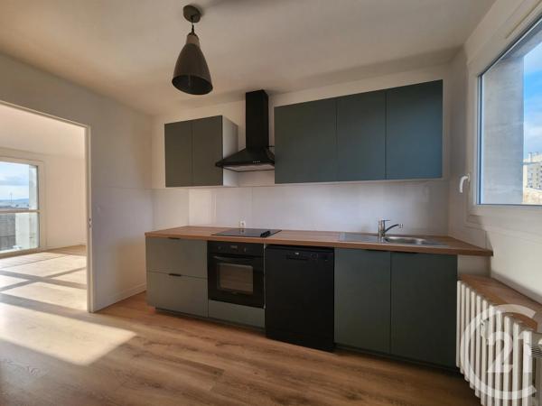 Appartement F4 à vendre  4 pièces - 70 m 2   COMPIEGNE  - 60