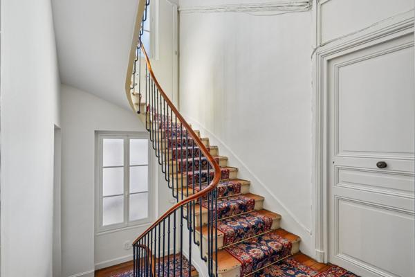 Vente Appartement de luxe Paris 18 2 Pièces 83.48 m²