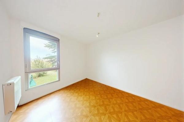 Appartement Castanet Tolosan Centre 4 pièce(s) traversant 92 m2