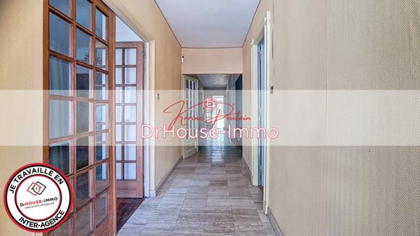 Maison à vendre 5 pièces de 178 m²