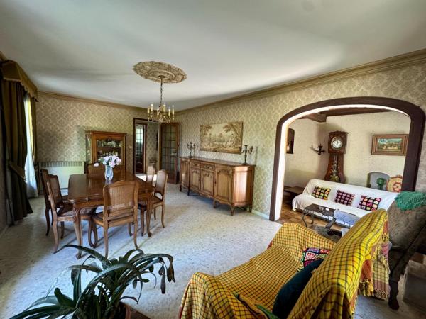 Maison familiale à rénover à Villeneuve sur Lot.