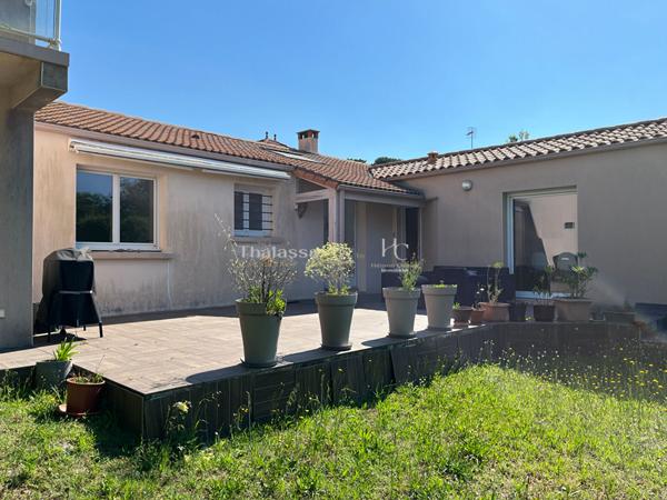 Maison Préfailles , 4 chambres, plage de port Meleu !,  
Prefailles 44770