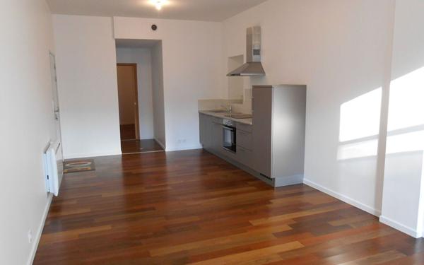 Appartement à louer    1 pièce •  Cholet