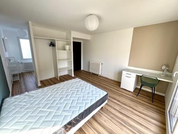 Immeuble de 7 chambres meublées et équipées proche FAC et IUT - Bien exceptionnel - immeuble ou maison -  rénové à neuf en 2024