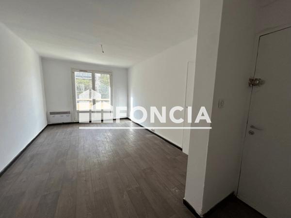 Location Appartement 3 pièces 55 m² - 251 Boulevard CHAVE Marseille 13004