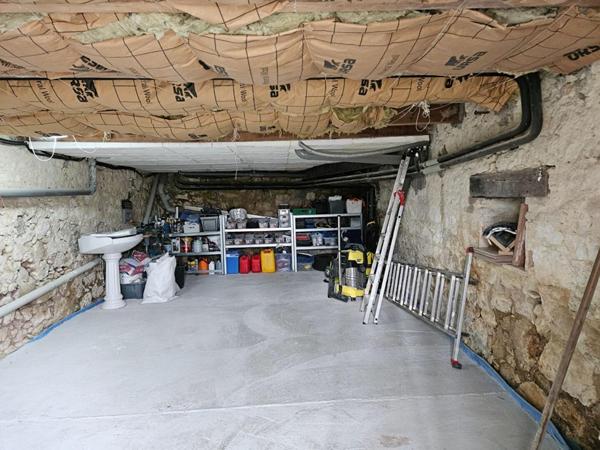 AGEN EST Maison 6 pièce(s) 150 m2 - 4 chambres, garage - vue