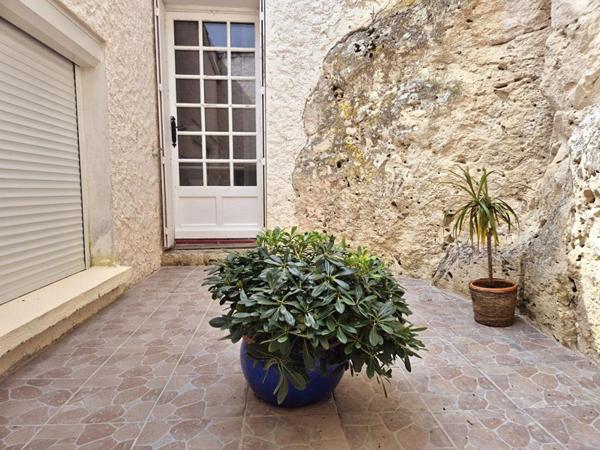 AGEN EST Maison 6 pièce(s) 150 m2 - 4 chambres, garage - vue