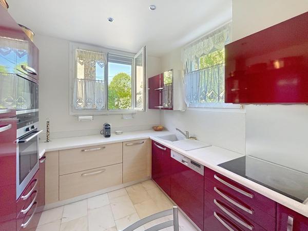 MAISON DE 136 M2 HYPER CENTRE A YERRES - 530 M2 DE TERRAIN