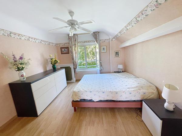 MAISON DE 136 M2 HYPER CENTRE A YERRES - 530 M2 DE TERRAIN