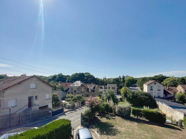 MAISON DE 136 M2 HYPER CENTRE A YERRES - 530 M2 DE TERRAIN