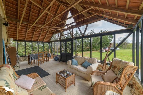 Grange à vendre |  Reyrevignes |  8 pièces | 239 m²