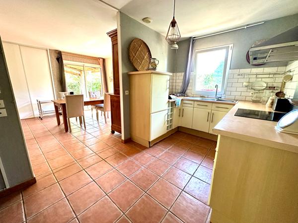 VOUNEUIL SOUS BIARD - POUZIOUX LA JARRIE (86580) - MAISON DE PLAIN-PIED - 3 CHAMBRES 108m² - JARDIN DE 1000m²