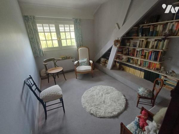 QUARTIER ST ACHEUL, rue calme : Charmante maison de 134 M² AVEC GARAGE ET JARDIN 
