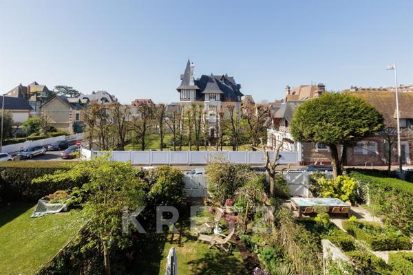 Hôtel Particulier de Prestige à Vendre – Triangle d’Or Deauville – 350 m²