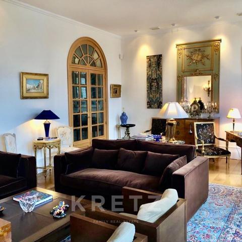 Hôtel Particulier de Prestige à Vendre – Triangle d’Or Deauville – 350 m²