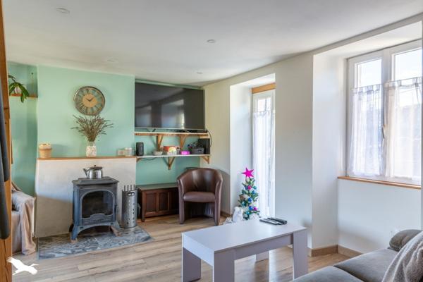 Maison à vendre |  Voutezac |  4 pièces | 121 m²