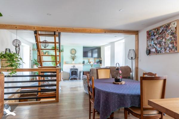 Maison à vendre |  Voutezac |  4 pièces | 121 m²