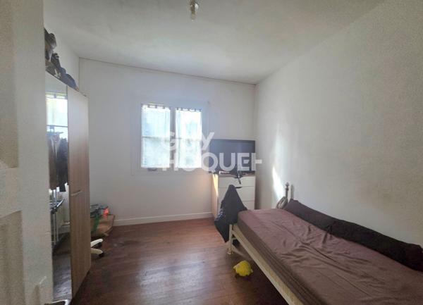 Immeuble Elbeuf 11 pièce(s) 210 m2