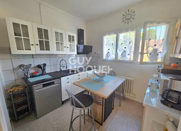 Immeuble Elbeuf 11 pièce(s) 210 m2