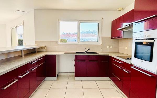 Maison à vendre    4 pièces •  Angresse