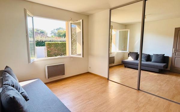 Maison à vendre    4 pièces •  Angresse