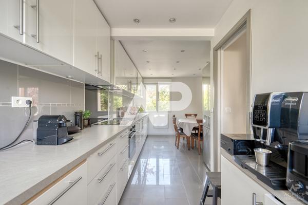 Maison Rueil Malmaison 5 pièce(s) 112 m² €790 000 ** - Référence 19772